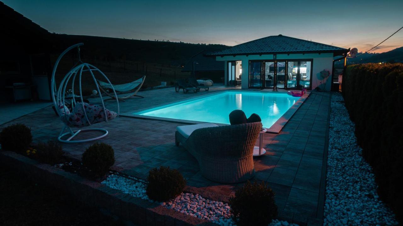Villa De Luxe Bihać Exterior foto